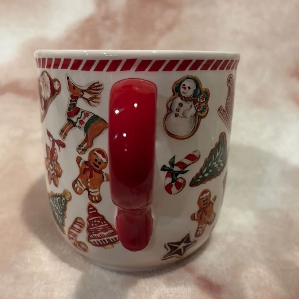Sur La Table Festive Holiday Gingerbread Cookies Christmas Ceramic Mug 14oz NWT
